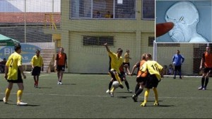 futbolista con bala en la cabeza