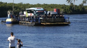 140715121427_campo_bahia_brasil_alemania_624x351_ap