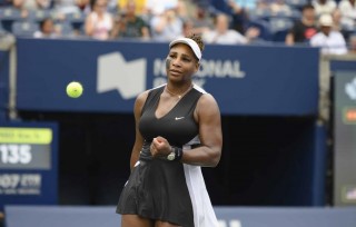 serena-williams-by-christopher-katsarov-59a8b217-focus-0.06-0.46-895-573